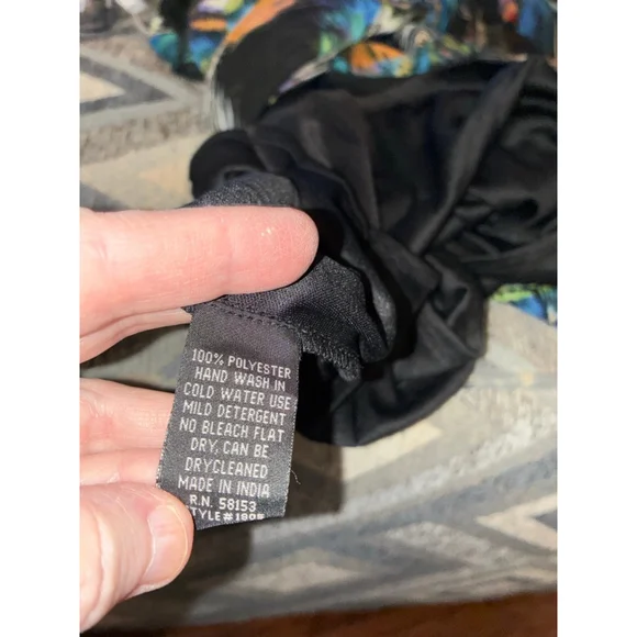 0189 NWT Size Medium Boho Maxi Dress in Bright Summer Colors. - Picture 13 of 13